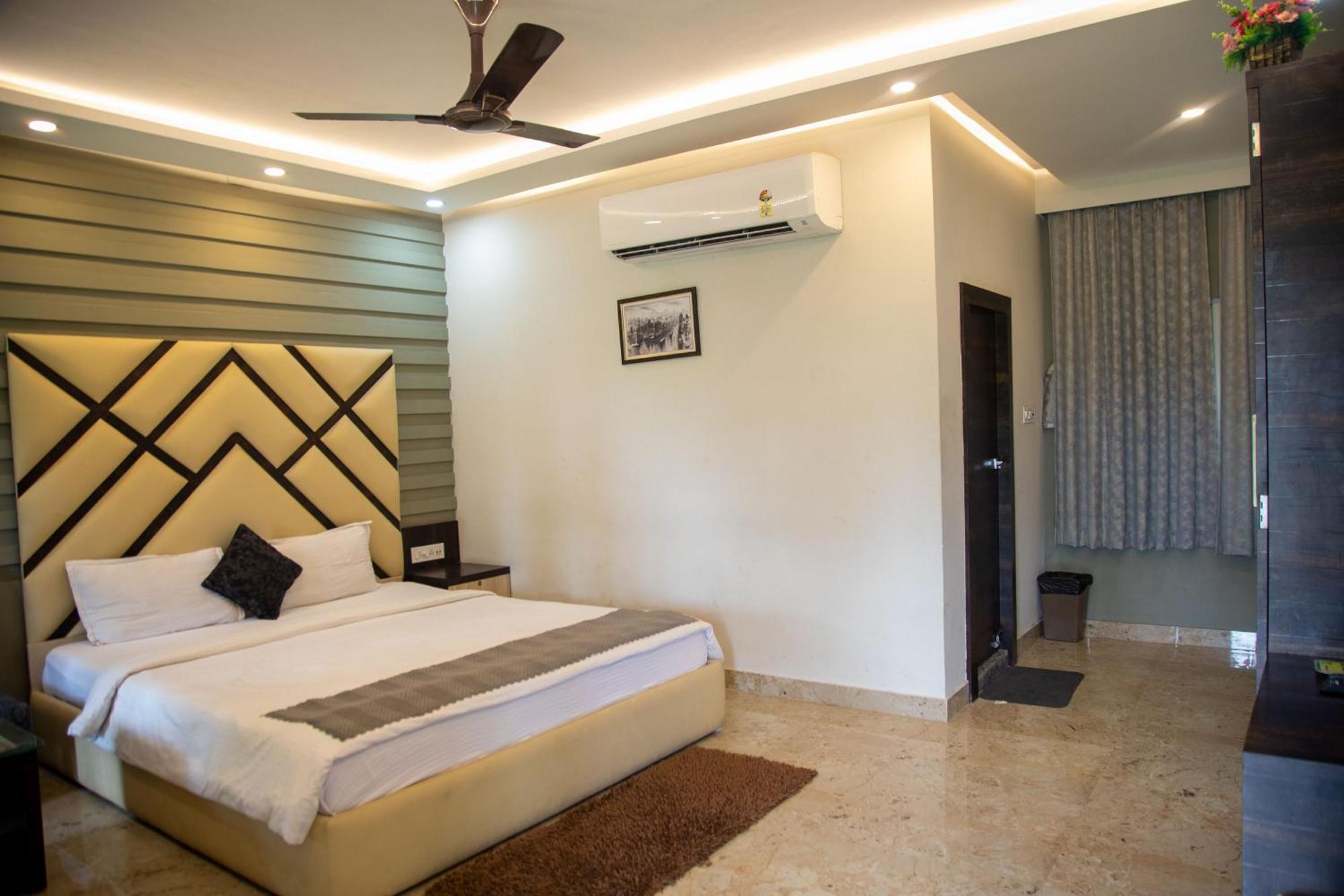 Banabithi Resort Bhangar Extérieur photo